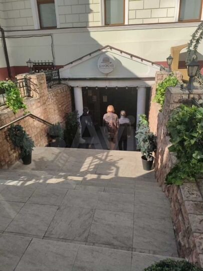 Общепит, 582 м²