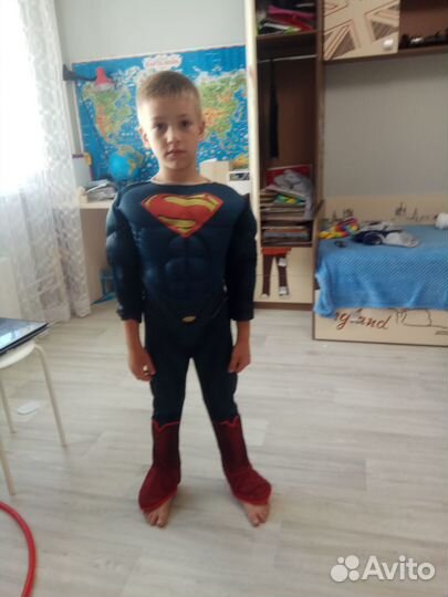 Костюм супермена