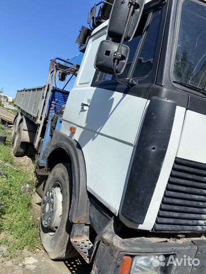 МАЗ 6303 с КМУ, 1996