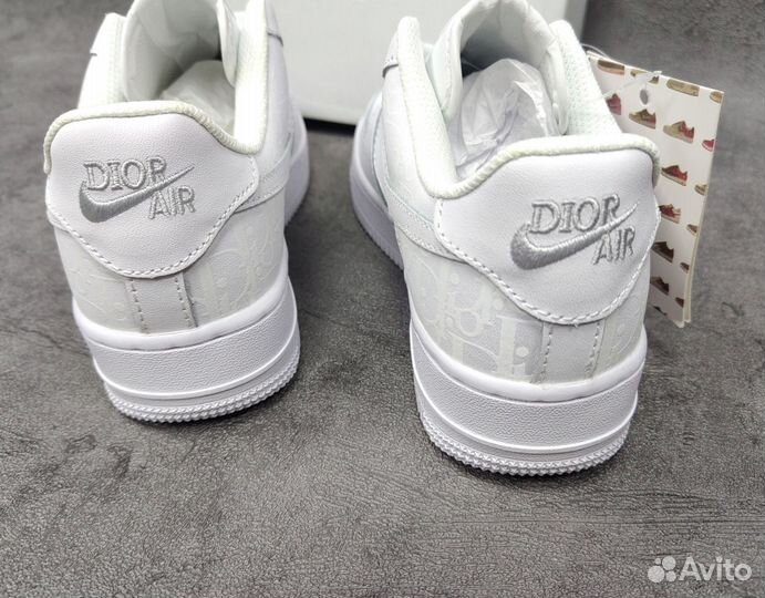 Кроссовки Nike air 40 размер