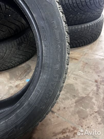 Nokian Tyres Hakkapeliitta R3 235/55 R20 102R