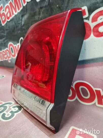 Фонарь задний правый Toyota Land Cruiser