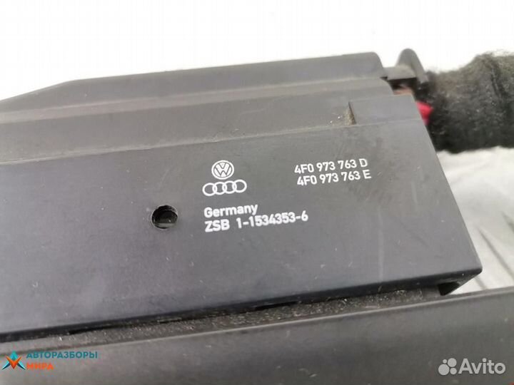 Блок управления ручником Audi A4 B8/8K 2011