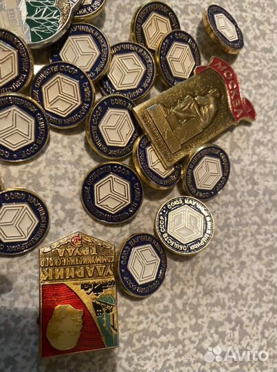 Значки СССР