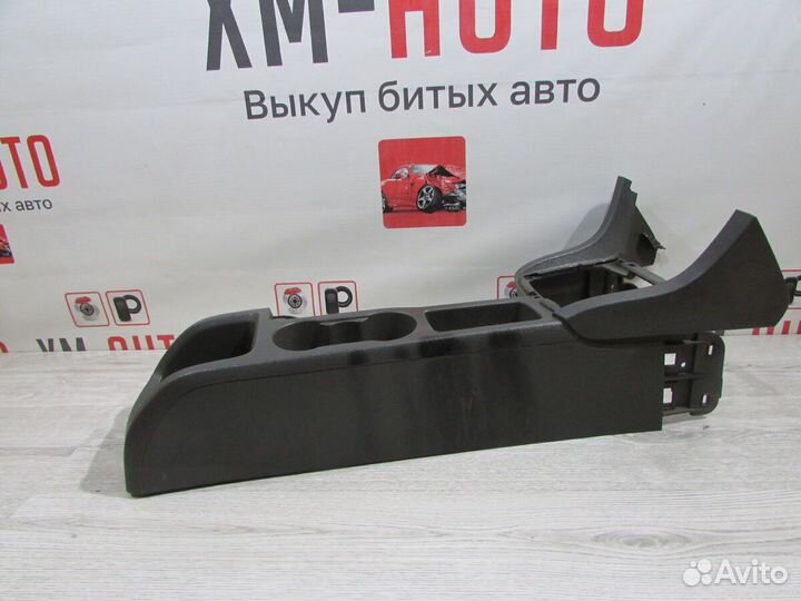 Консоль центральная Ford Focus 2