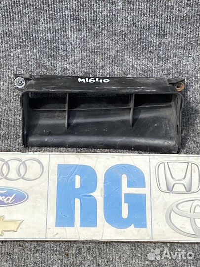 Воздухозаборник Skoda Octavia 2 (A5) 2011