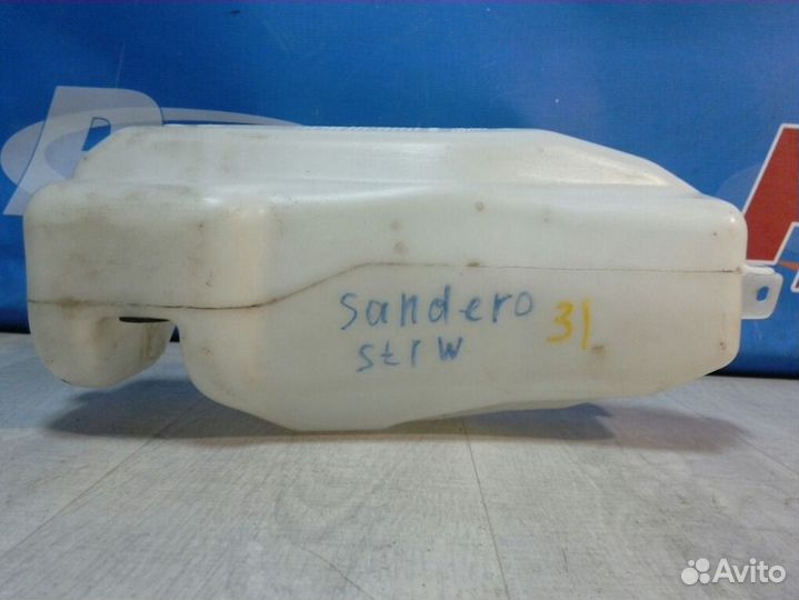 Бачок омывателя Renault Sandero 2 1.6 K7M 2015
