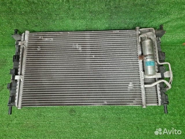 Радиатор охлаждения двигателя Mazda 3