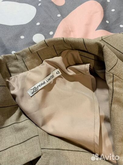 Брючный костюм женский