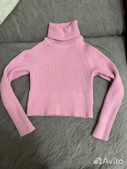 Свитер укороченный