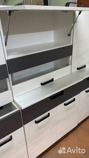 Кухонный гарнитур 2 m