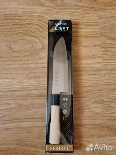 Японский нож Сантоку 