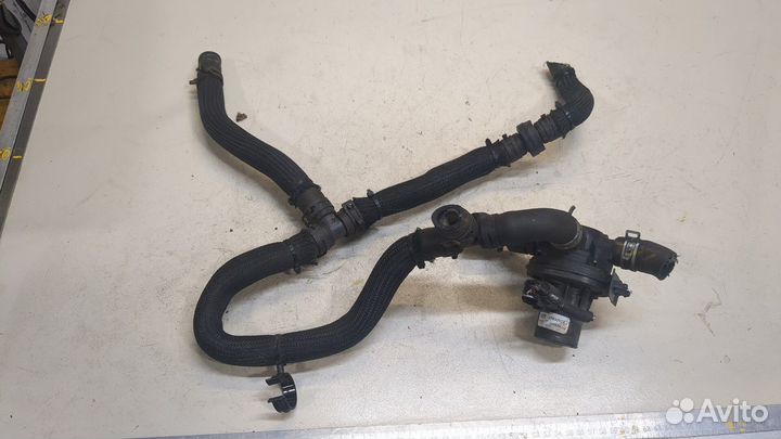 Насос водяной Chevrolet Volt, 2012