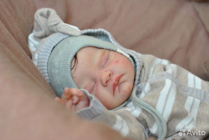 Кукла реборн Август