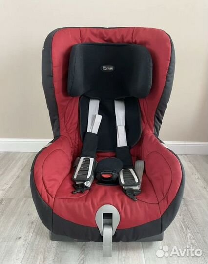 Автокресло Britax Roemer 9-18 хорошее состояние