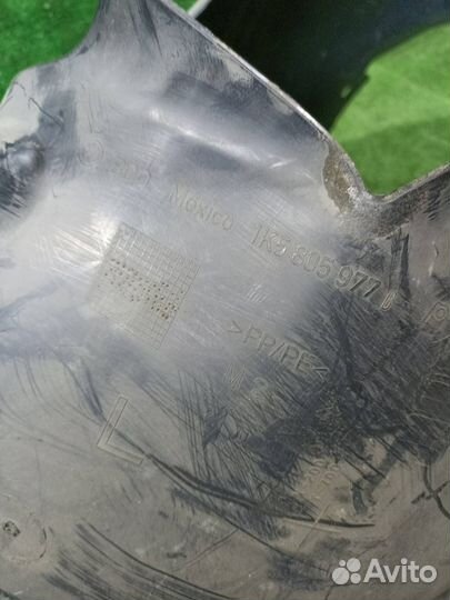 Подкрылок передний левый Volkswagen Golf 6 caxa