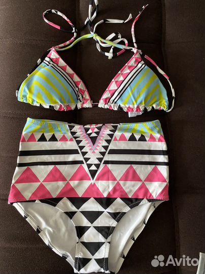 Купальник женский 42 44 новый