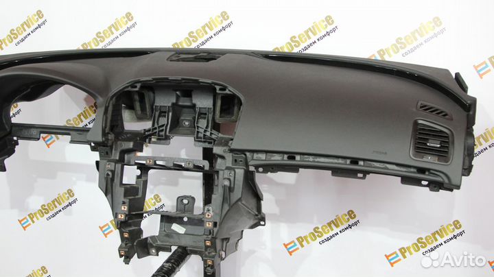 Торпедо Opel Insignia панель приборов