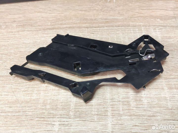 Направляющая картриджа левая RC2-9394 для HP M1536