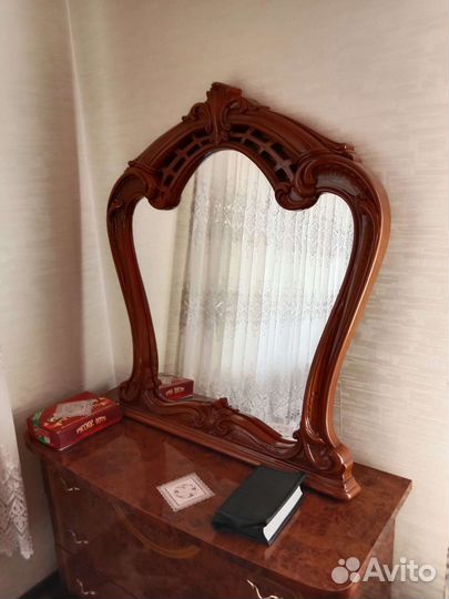 Гримерное зеркало