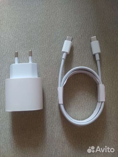 Зарядник type-c новый