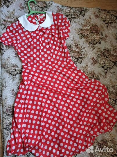 Платье в горошек
