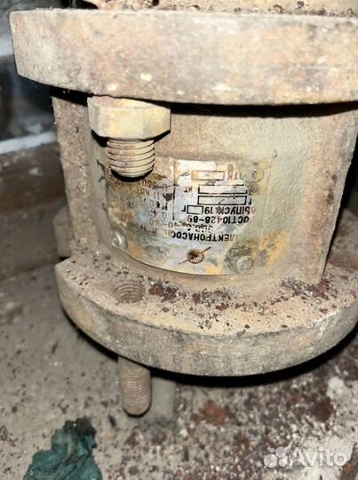 Глубинный насос