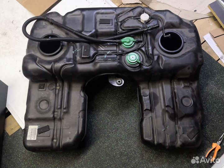 Бензобак бмв х5 f15 e70