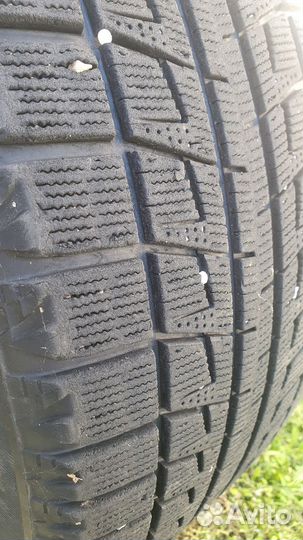 Bridgestone Blizzak RFT 245/50 R18