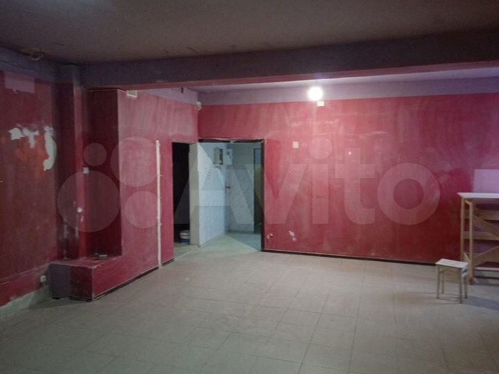 Продаю торговое помещение 73,2м²