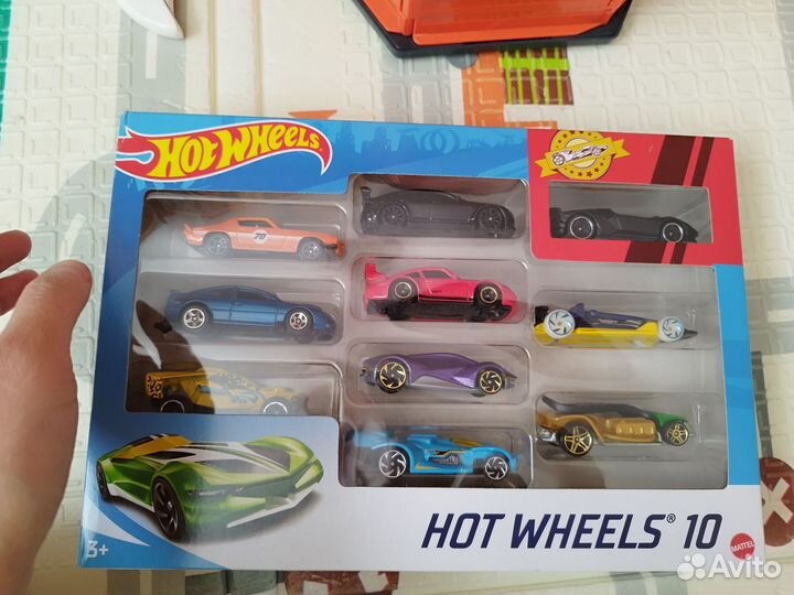 Машинки хот вилс