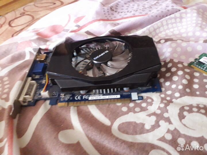 Видеокарта на 4 Гб оперативка на 1 гб процессорыi3