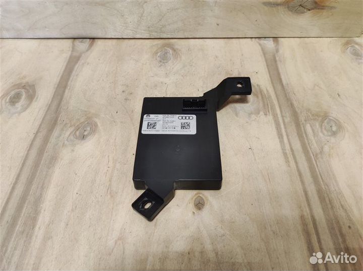 Блок управления бесключевым доступом Audi A6 C6