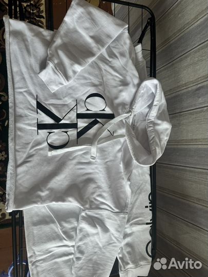 Костюм Calvin Klein оригинал