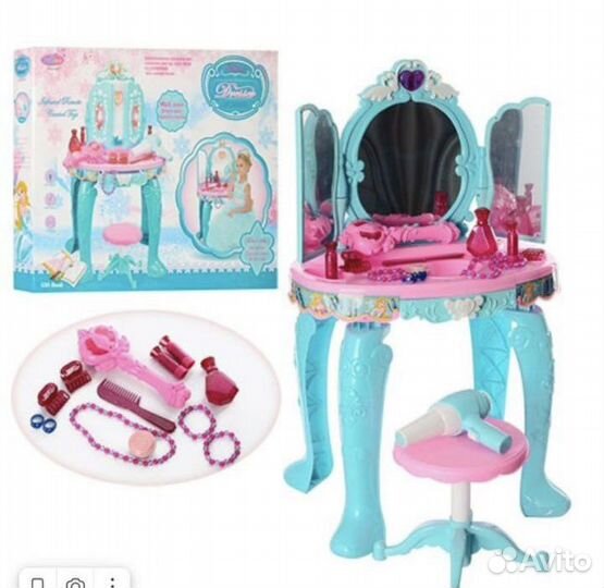 Туалетный столик для девочки