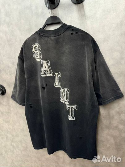 Футболка оверсайз Saint