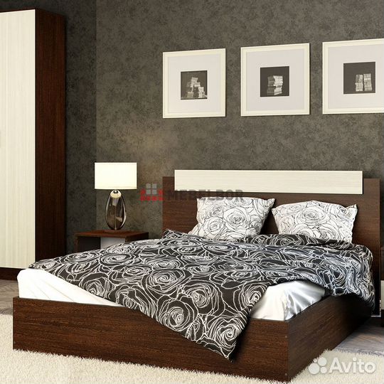 Спальный гарнитур