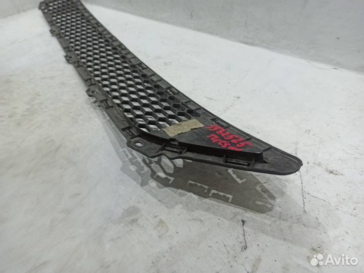 Решетка бампера Хендай