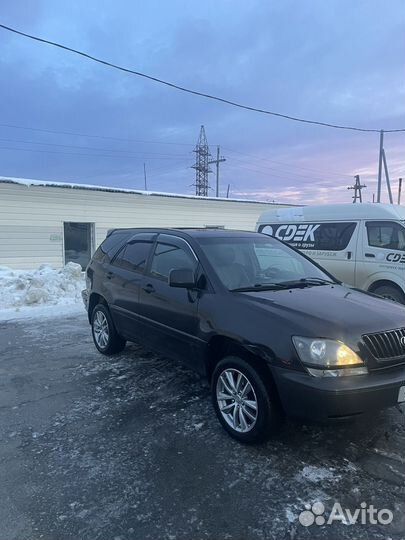 Lexus RX 3.0 AT, 1998, 275 623 км