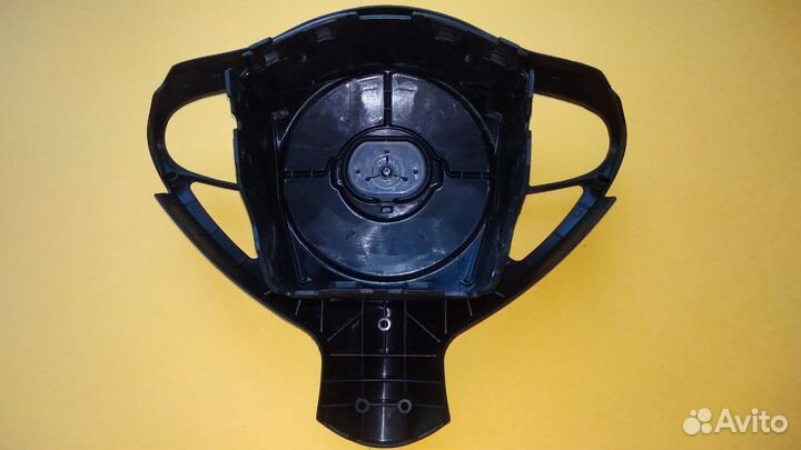 Подушка безопасности в руль Nissan Juke