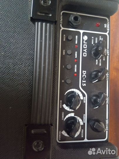 Комбик Joyo DC 15