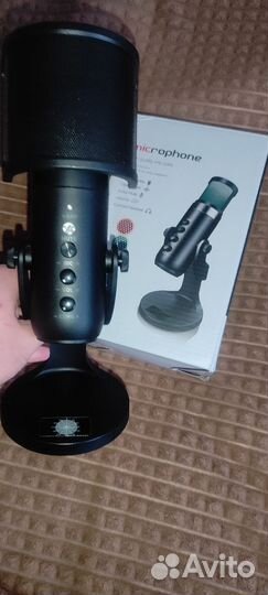 Микрофон студийный