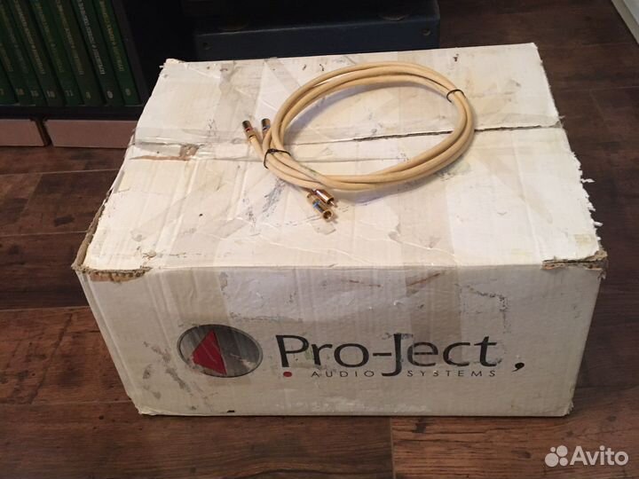 Проигрыватель пластинок Pro-Ject