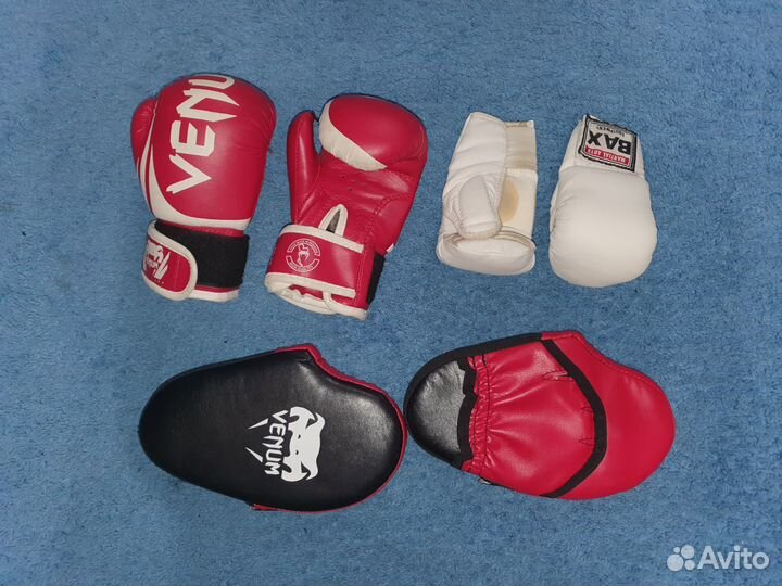 Боксерские перчатки и лапы