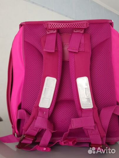 Ранец (рюкзак) школьный для девочки