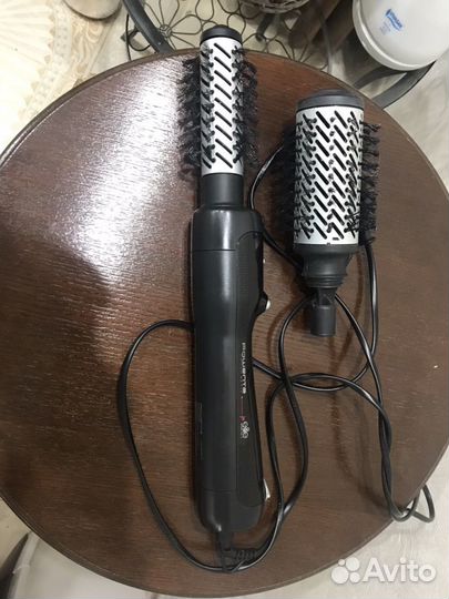 Фен с щеткой