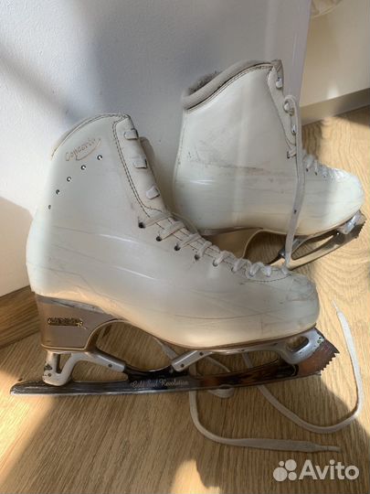 Коньки фигурные