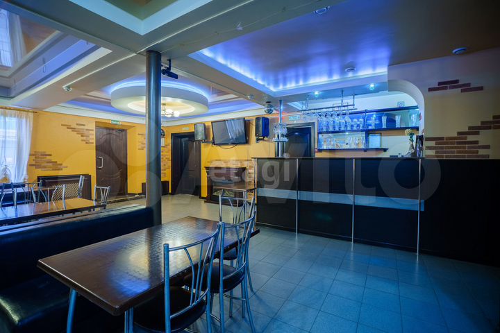 Продам помещение свободного назначения, 308.6 м²