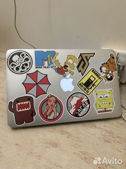 Macbook air 11 mid 2011