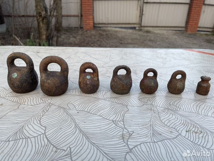 Гирьки для весов старинные
